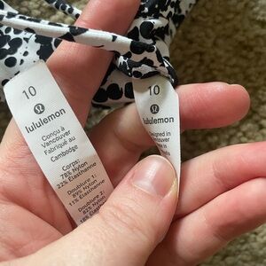 Lululemon Athletica Black and White Bra